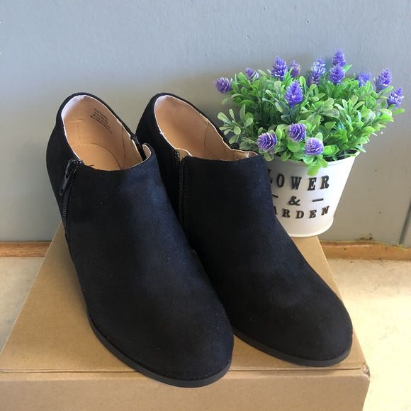 Journee Collection Footwear Shoes - Journee Sanzi Faux Suede Heeled Bootie Shoes